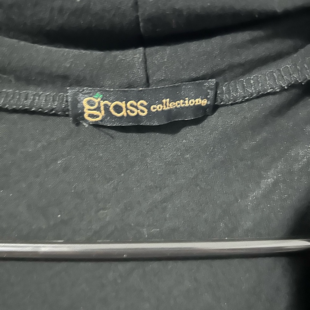 Grass Collection Sleeveless Cardigan - Picture 3 of 3